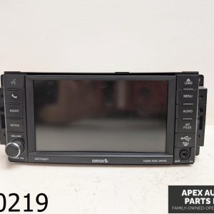 OEM 2014 Chrysler Town & Country 3.6L Navigation RHR Radio DVD