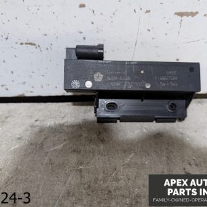 OEM 2015-2023 Dodge Challenger SXT 3.6L KEYLESS ENTRY ANTENNA MODULE RECEIVER