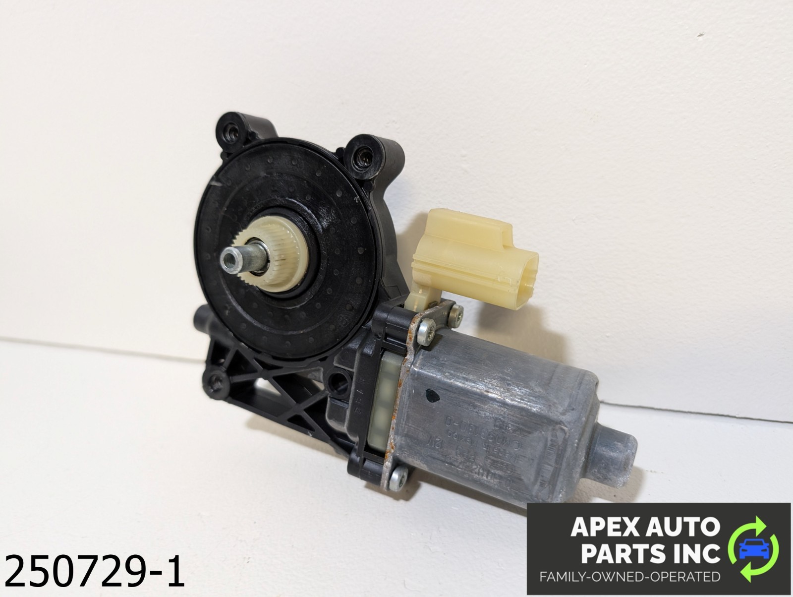 OEM 2017-2019 Ford Escape 1.5L Passenger Right Side Door Window Motor - Image 6