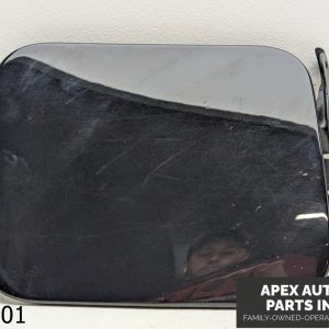 OEM 2017-2020 Nissan Rogue 2.5L FUEL CAP LID GAS DOOR