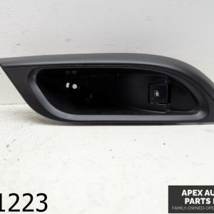 OEM 2017 Chevrolet Cruze 1.4L REAR RIGHT PASSENGER SIDE DOOR WINDOW SWITCH