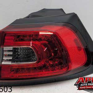 OEM 2017 Jeep Cherokee 3.2L Passenger Side Tail Lamp Light Taillight Mopar