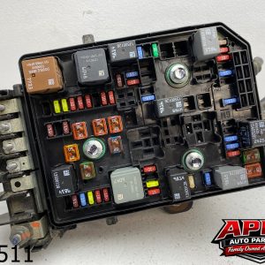 OEM 2019 Chevrolet Equinox 1.5L Fuse Box Panel Block