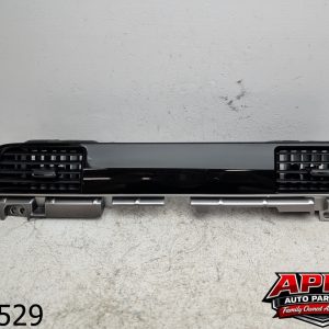OEM 2019 Mitsubishi Outlander 2.5L DASH RIGHT BEZEL MOLDING & AC AIR VENT GRILLE