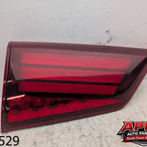 OEM 2019 Mitsubishi Outlander 2.5L DRIVER LH LID TAIL LIGHT