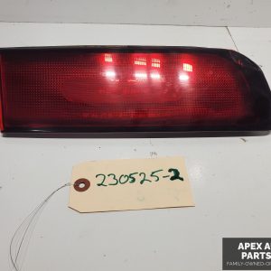 OEM 92-97 SUBARU SVX REAR RIGHT SIDE TAIL LIGHT LAMP *DAMAGED*