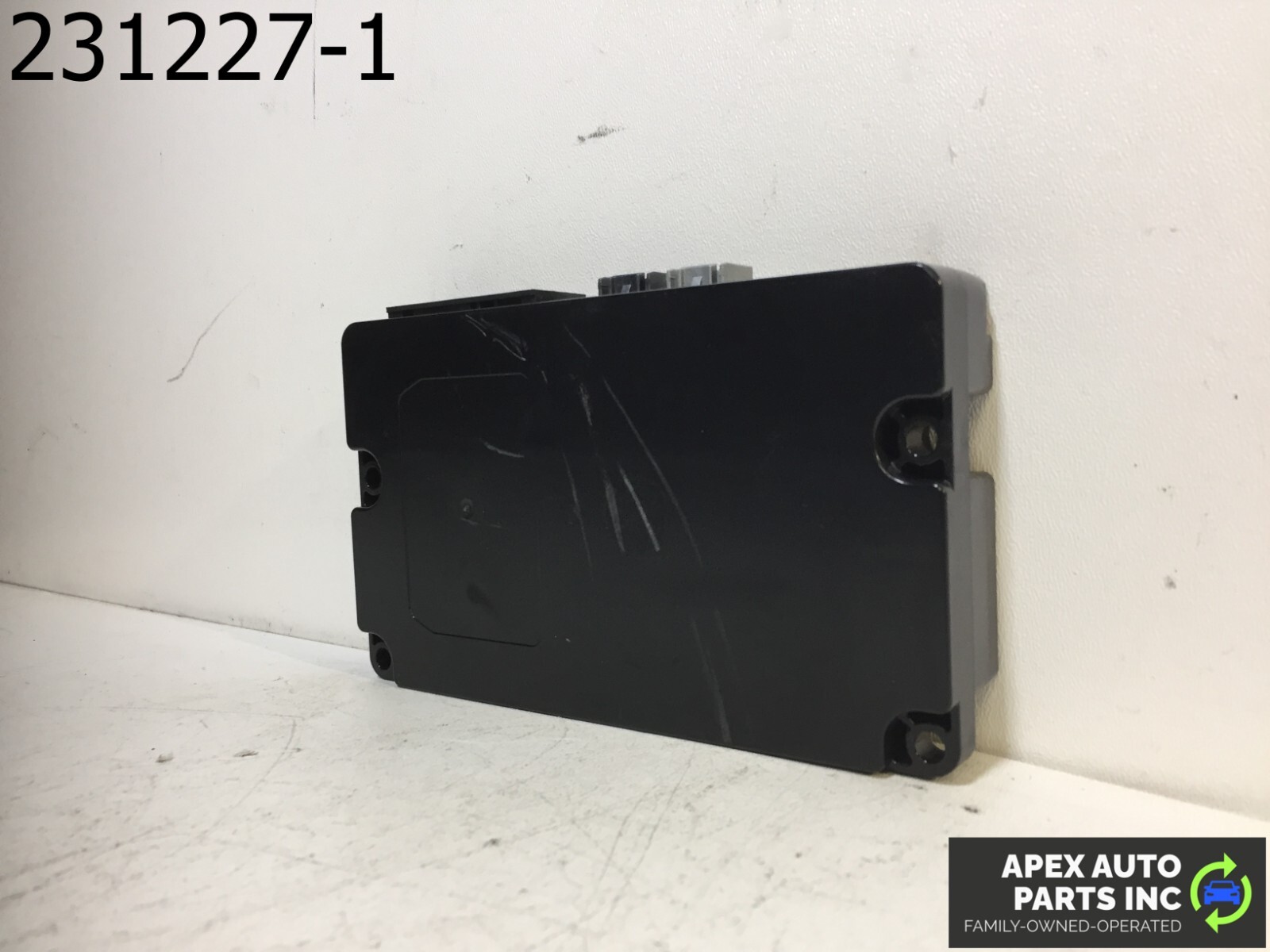 OEM Ford Taurus 2008 COMMUNICATION SYNC MODULE - Image 7