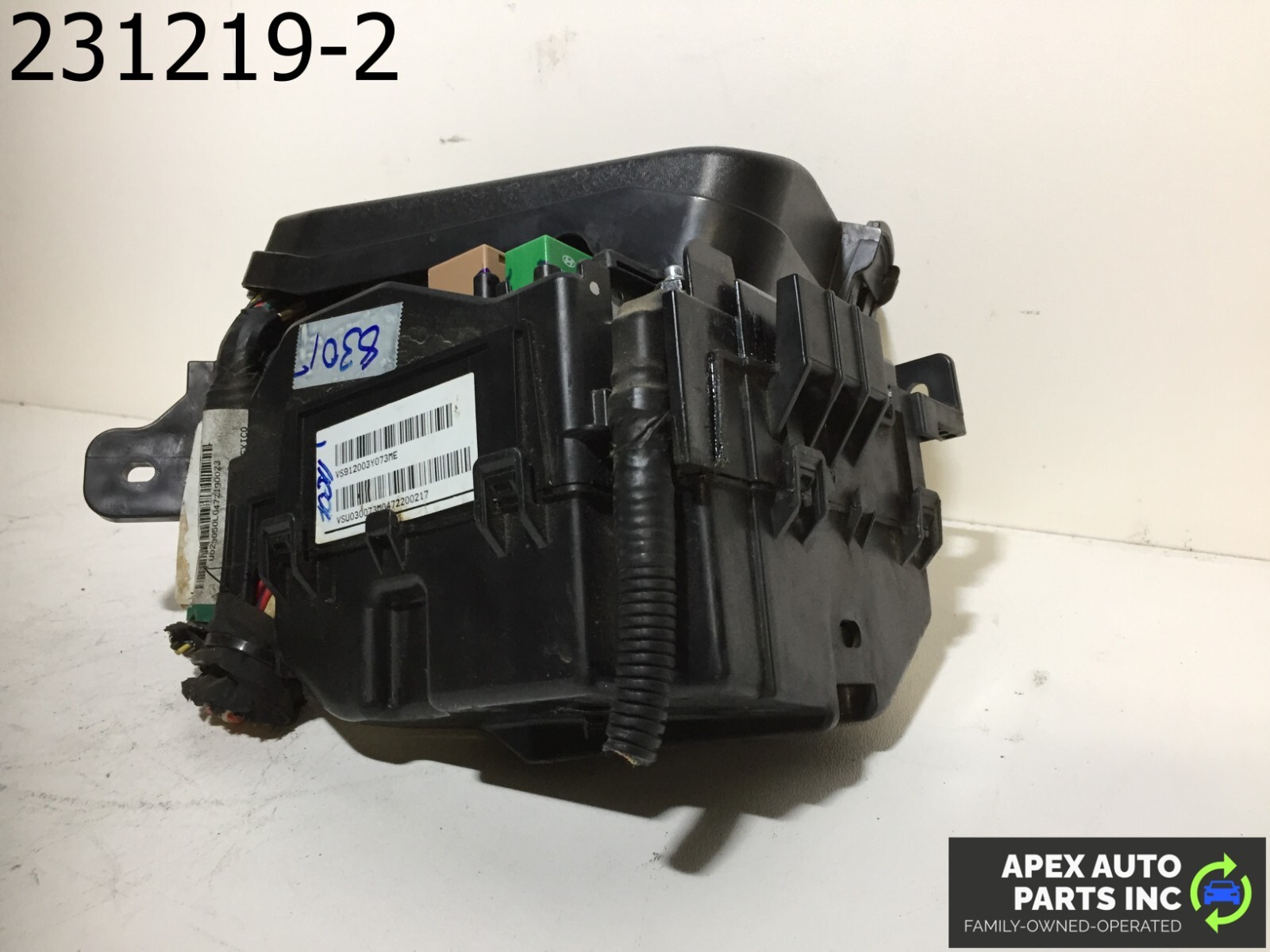 OEM Hyundai Elantra 2012 Engine Fuse Box Relay Junction Block 919503X711 - Image 3