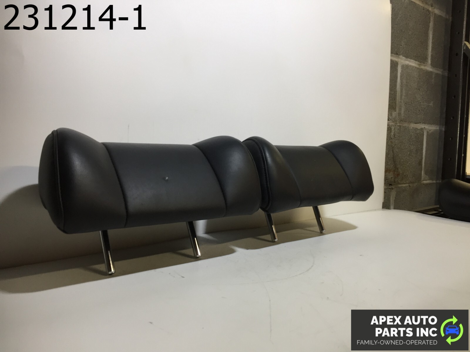 OEM Infiniti G35 2004 BACK LEFT & RIGHT SIDE SEAT HEADREST SET OF 2 - Image 3