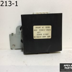 OEM QX4 Infiniti 2001 Rear Wiper Amplifier Module 285103W400