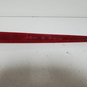 00-06 BMW X5 E53 Rear RIGHT PASSENGER Side Bumper Reflector MarkerLight Lamp OEM