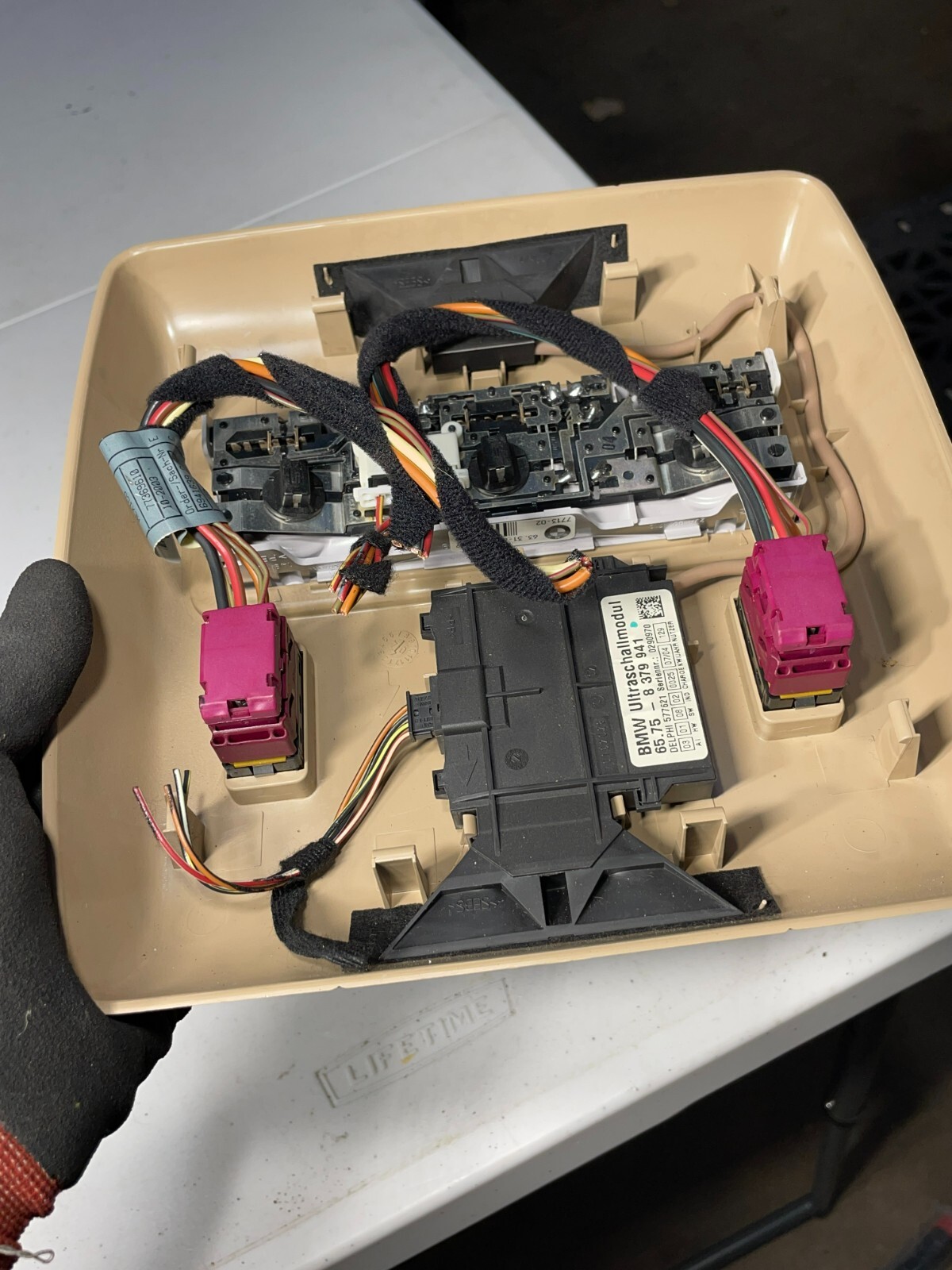 2000-06 BMW E53 X5 Rear Top Upper Interior Dome Light Lamp Assembly TAN OEM - Image 8