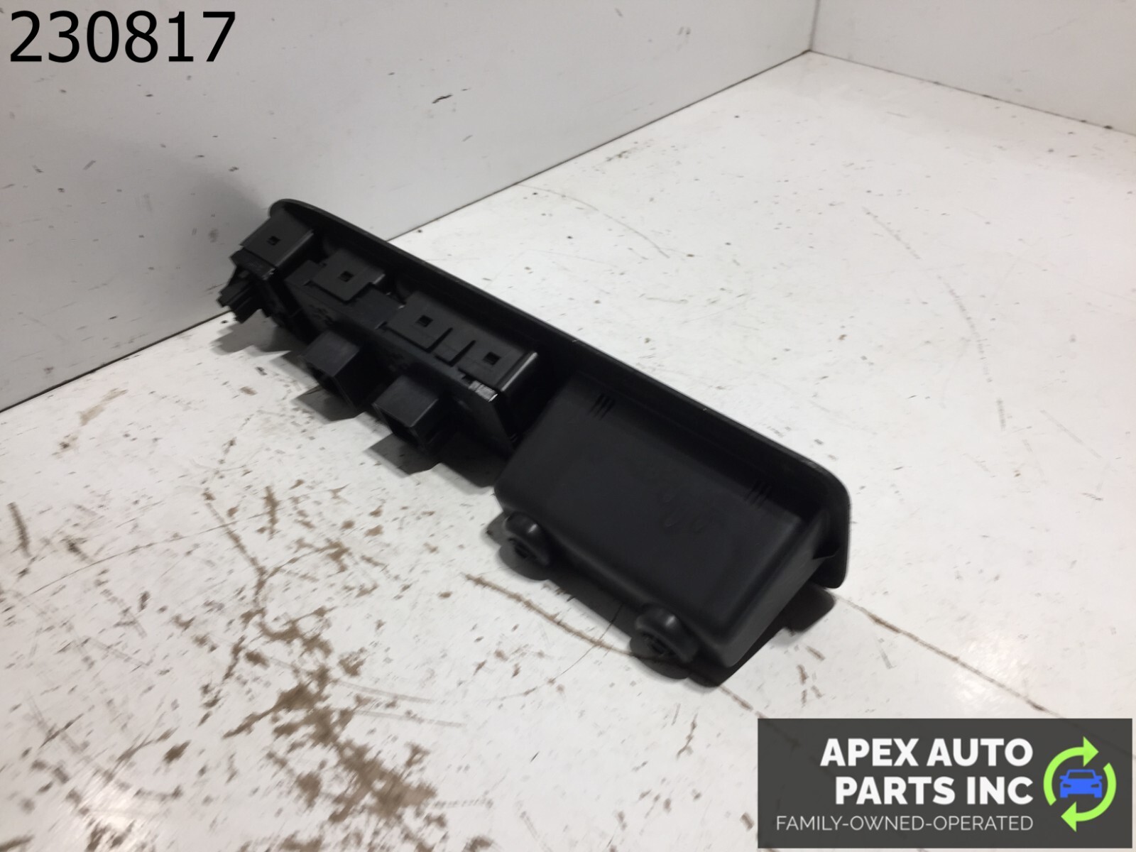 2005-07 Ford Five Hundred Drivers Left Front Master Door Switch Black - Image 3