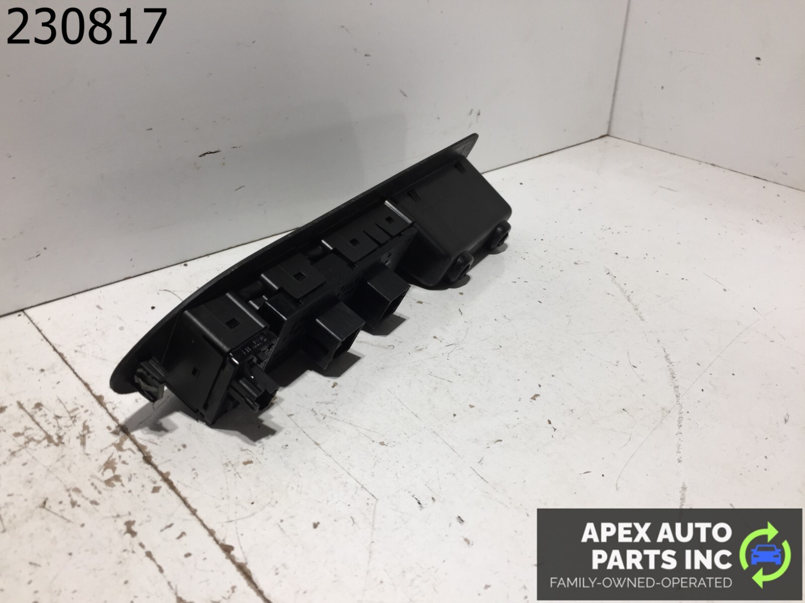 2005-07 Ford Five Hundred Drivers Left Front Master Door Switch Black - Image 4