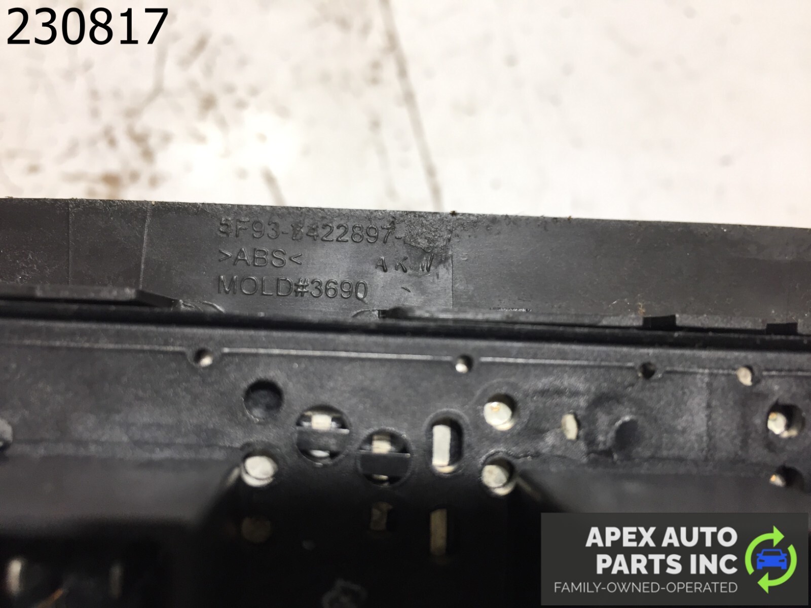 2005-07 Ford Five Hundred Drivers Left Front Master Door Switch Black - Image 6