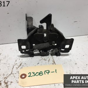 2005 2006 2007 05 06 07 Ford Freestyle Hood Latch Lock Release Actuator Assembly