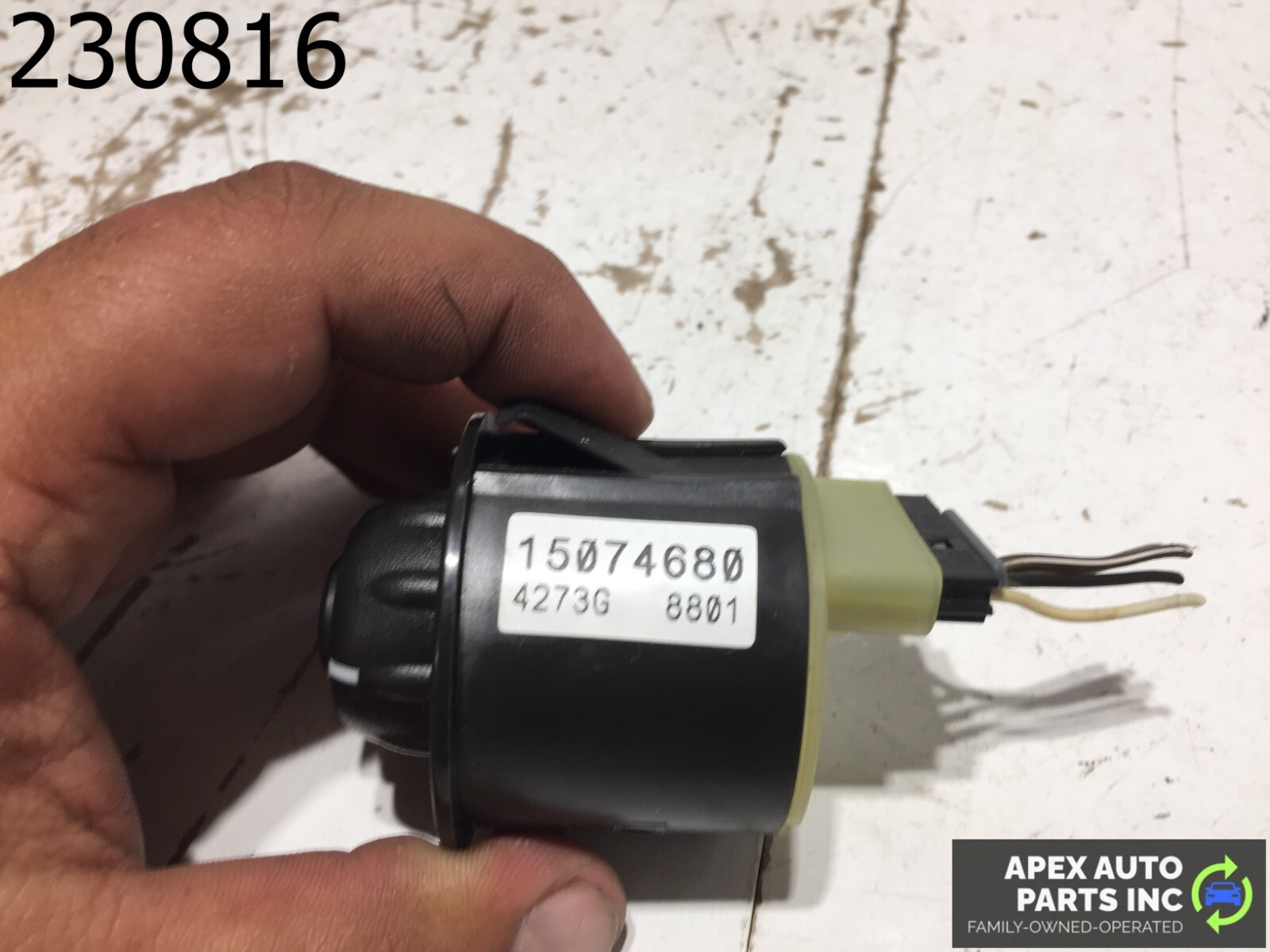 2005-2009 Chevy Trailblazer GMC Envoy Rear Window Wiper Switch Control OEM - Image 5