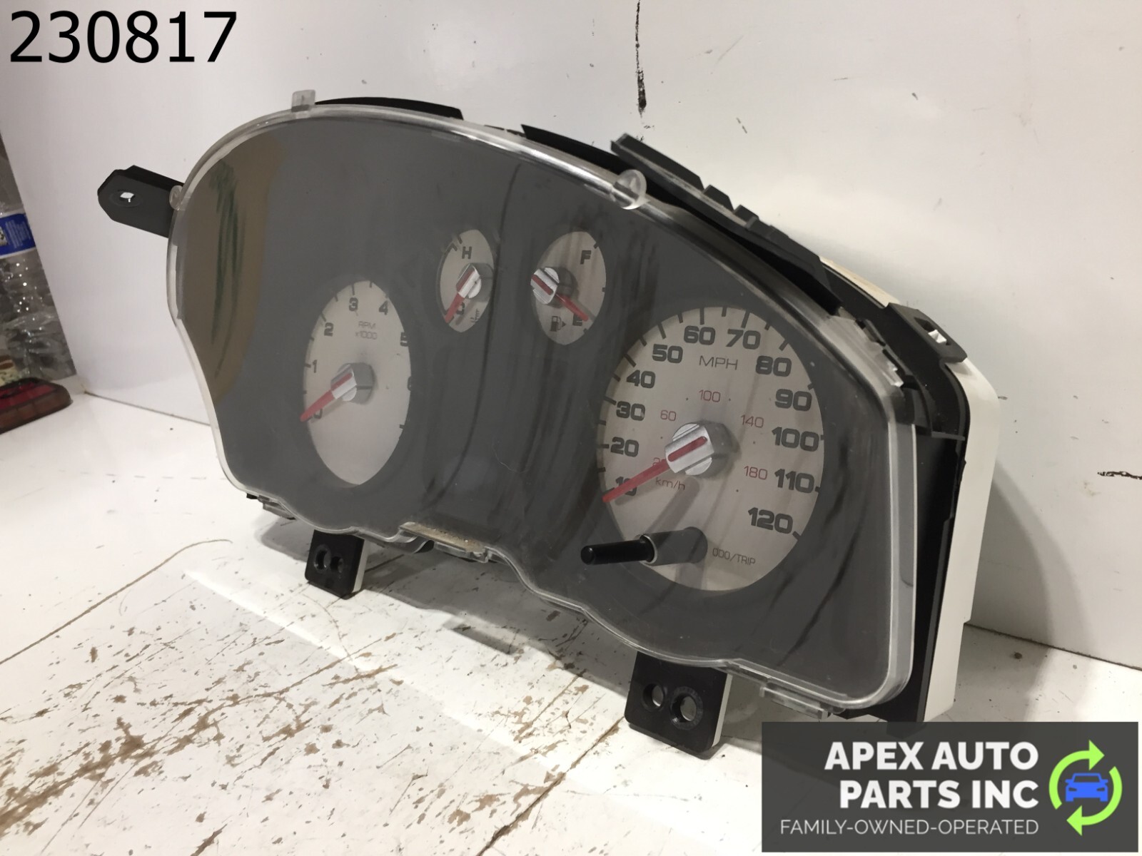 2005 FORD FREESTYLE LIMITED FRONT DASH PANEL SPEEDOMETER HEAD CLUSTER GAUGE OEM - Image 4