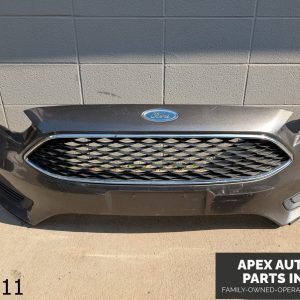*NO SHIPPING* 2013-2016 Ford Focus Front Bumper SE With Fog Lamps Grille