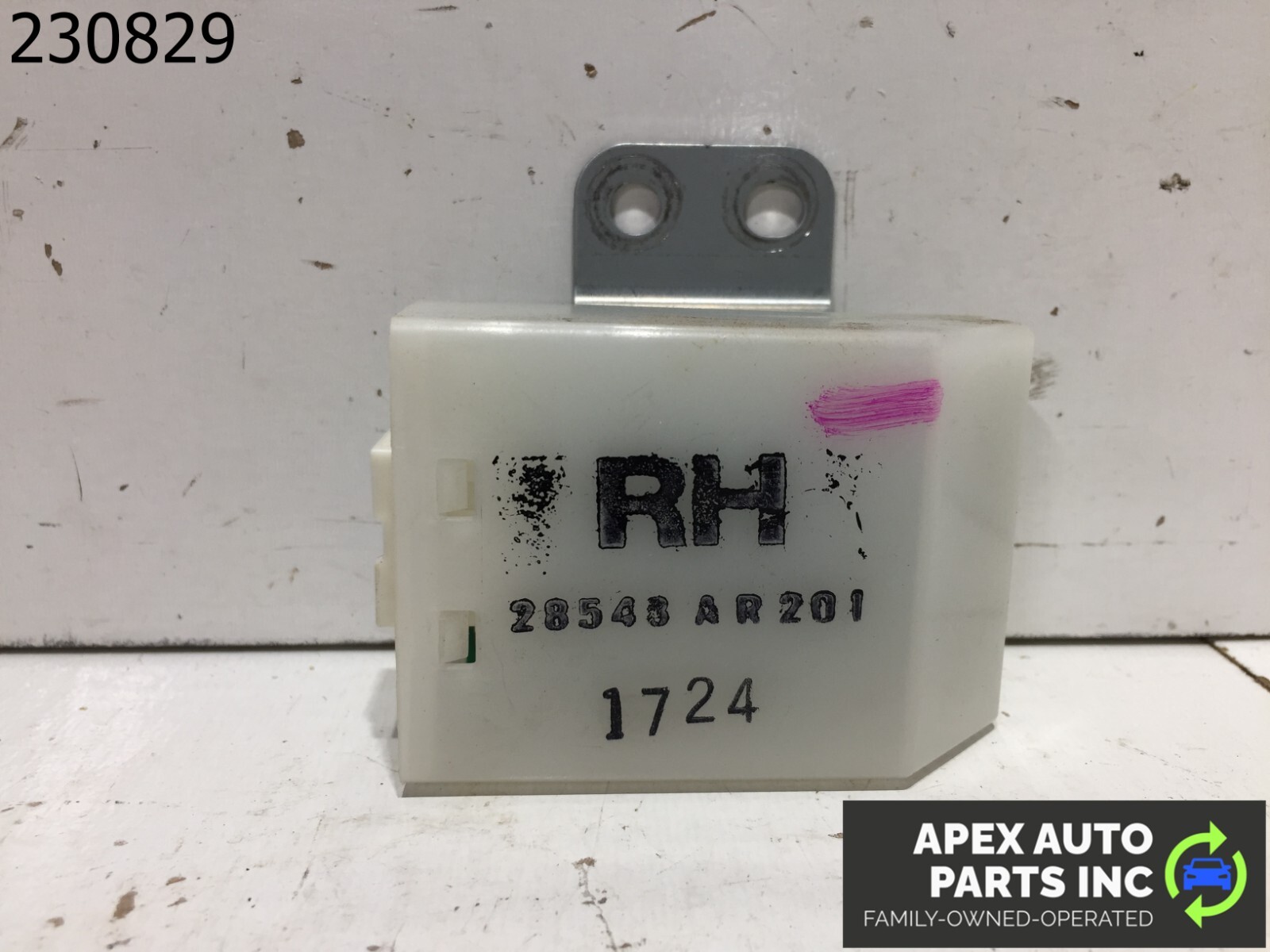OEM 02-06 INFINITI Q45 RIGHT RH MIRROR TILT MODULE UNIT CONTROL 28548-AR201 G3