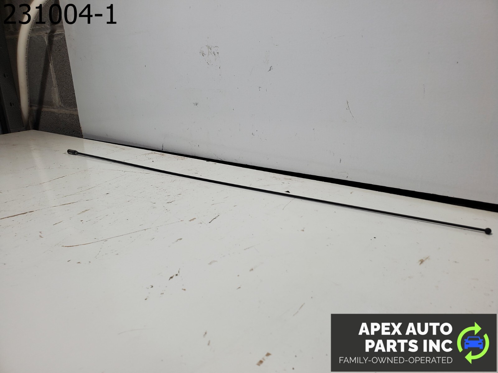 OEM 1984 Pontiac Fiero Metric Radio ANTENNA MAST 15087886 - Image 7