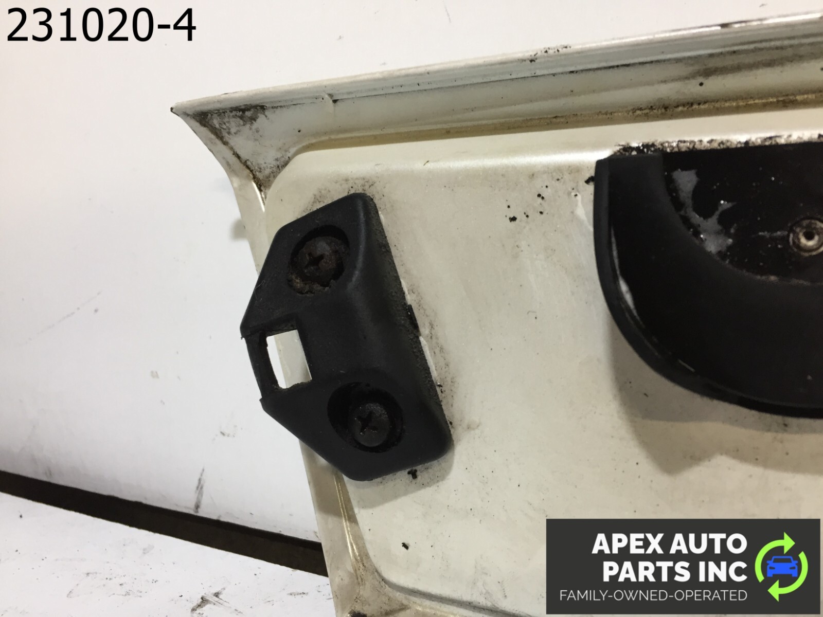 OEM 1990 Cadillac Allante Dash Trim Bezel Garnish Panel White - Image 9