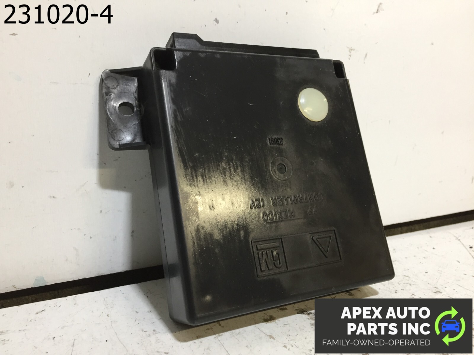 OEM 1990 Cadillac Allante Suspension Control Module (22097539) - Image 3