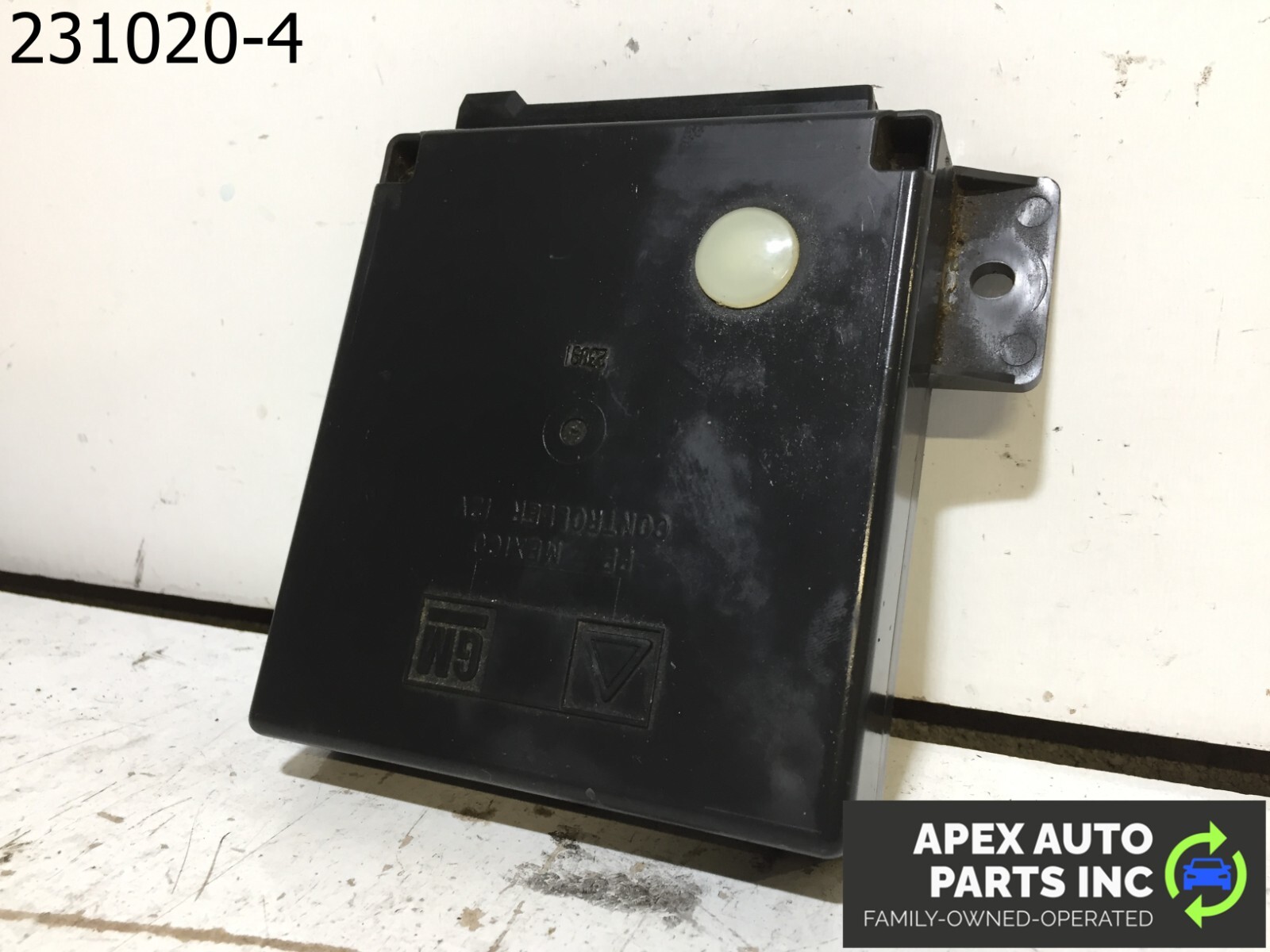 OEM 1990 Cadillac Allante Suspension Control Module (22097539) - Image 4
