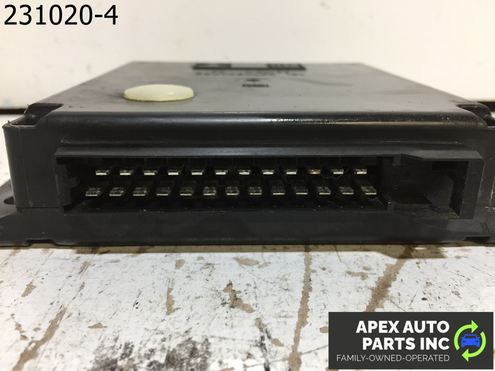 OEM 1990 Cadillac Allante Suspension Control Module (22097539) - Image 9
