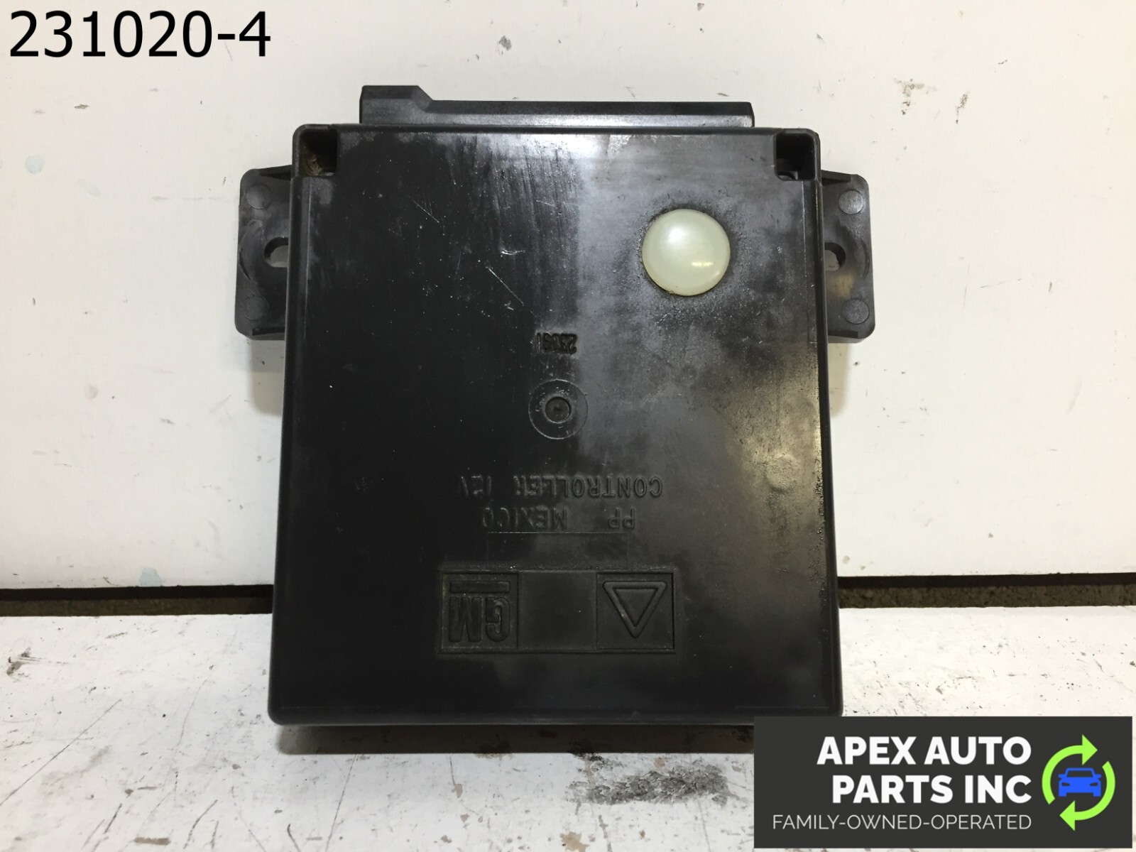 OEM 1990 Cadillac Allante Suspension Control Module (22097539)