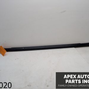 OEM 1991 Chrysler Imperial 3.8L Tail Light Trunk Trim Strip Rear Moulding