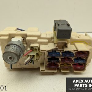 OEM 1992-1995 Toyota Pickup 2.4L Interior Cabin Relay Multifunction Block