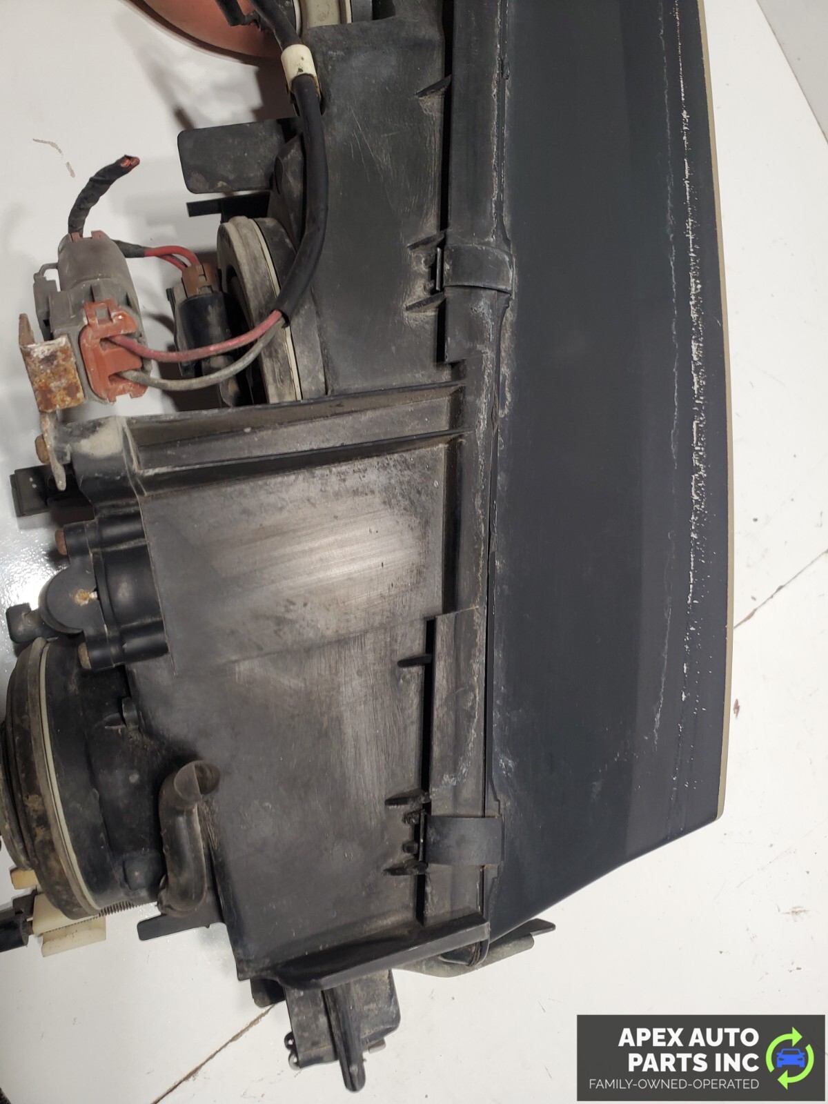 OEM 1992 - 1997 Subaru SVX One Used Front Left Driver Side Headlight Lamp - Image 11