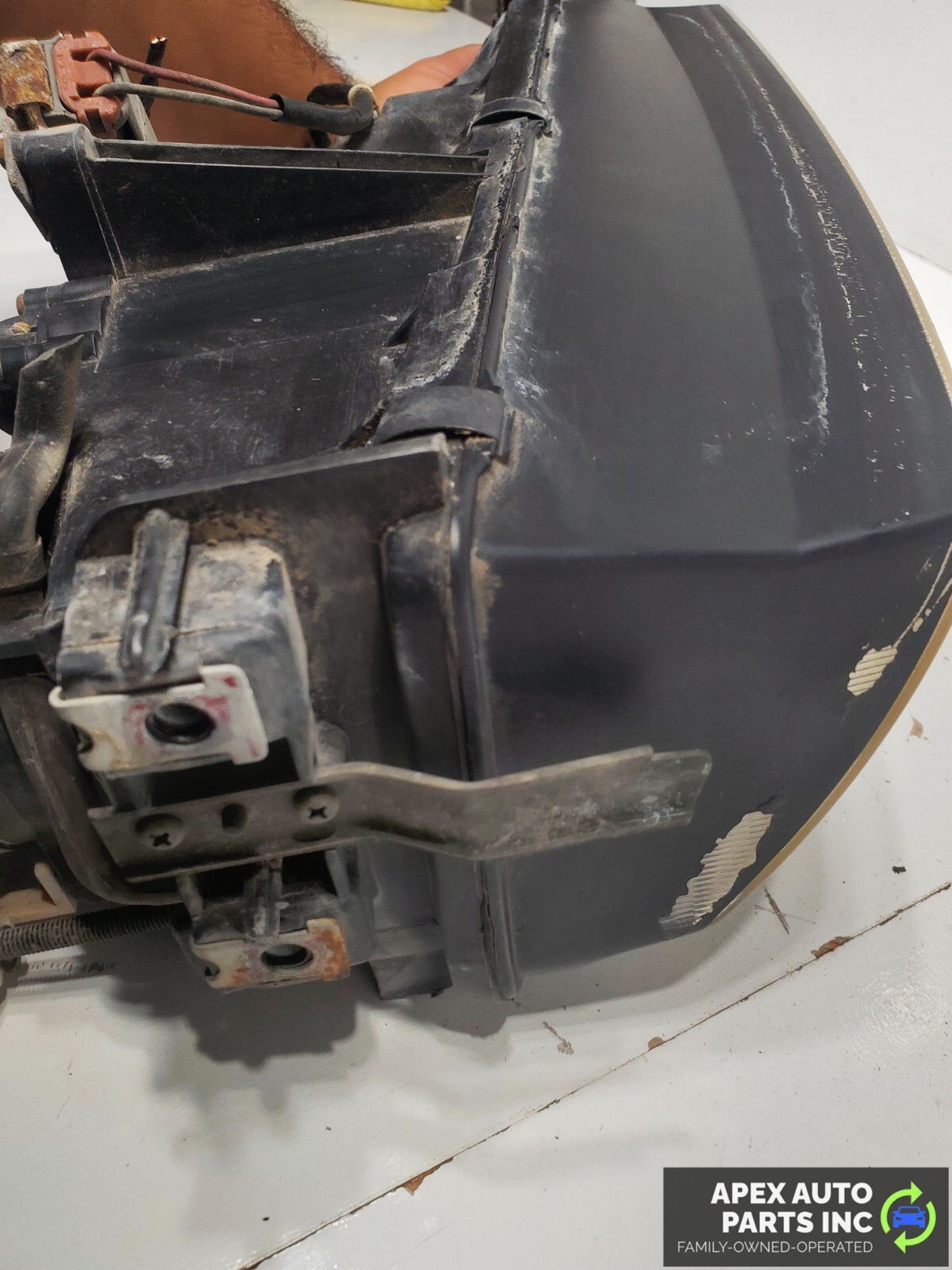 OEM 1992 - 1997 Subaru SVX One Used Front Left Driver Side Headlight Lamp - Image 12