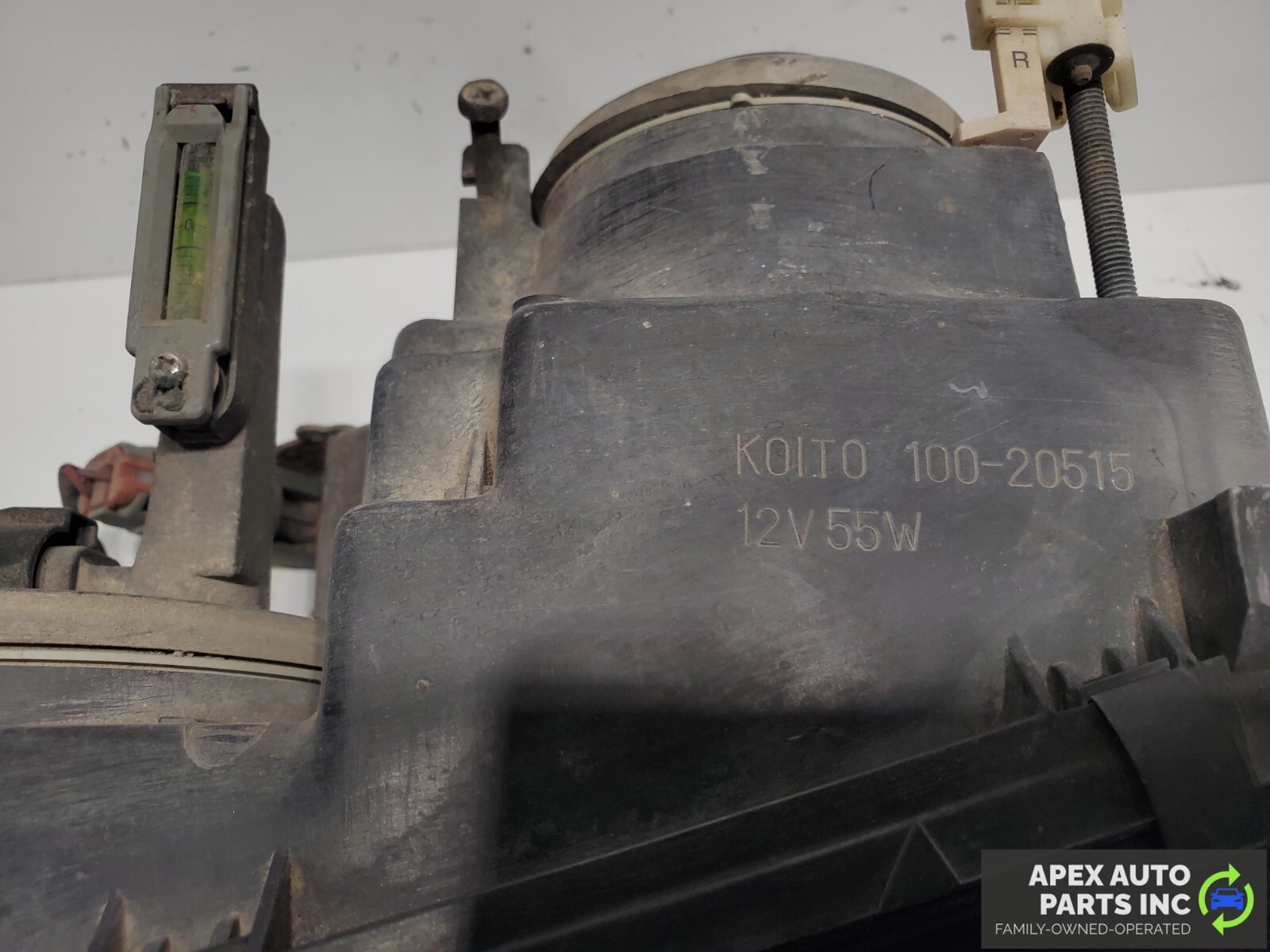 OEM 1992 - 1997 Subaru SVX One Used Front Left Driver Side Headlight Lamp - Image 5