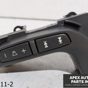 OEM 2001-2004 Volvo XC70 2.4L radio control switch