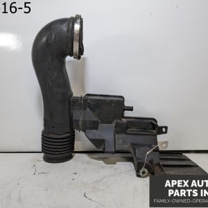 OEM 2001 Lexus LS430 4.3L AIR INTAKE CLEANER PIPE HOSE RESONATOR