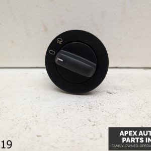 OEM 2002-2003 BMW 530i 3.0L Dashboard Fog Light Control Switch