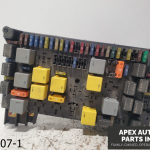 OEM 2002-2005 Mercedes ML500 5.0L Main Fuse Box Relay Module Plate 1635450205
