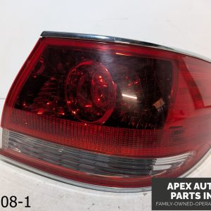 OEM 2004-2006 Lexus ES 330 3.3L Passenger Tail Light Quarter Panel Mounted