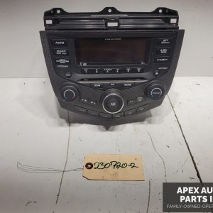 OEM 2004 - 2007 HONDA ACCORD RADIO STEREO SYSTEM CD PLAYER HEAD UNIT