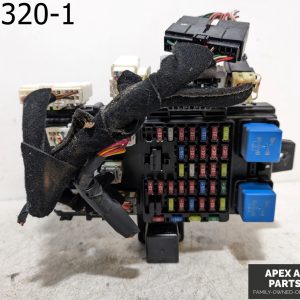 OEM 2004 Hyundai Santa Fe Fuse Box Relay Junction Block