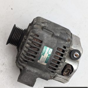 OEM 2004 Land Rover Freelander 2.5L Alternator Generator Charging Assembly
