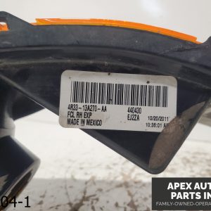 OEM 2005-2009 Ford Mustang 4.6L Passenger Corner Park Light Lamp turn Signal