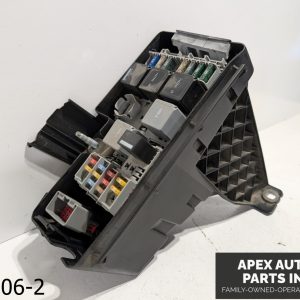 OEM 2005-2009 Volvo S60 2.4L Fuse Box Engine Central Module
