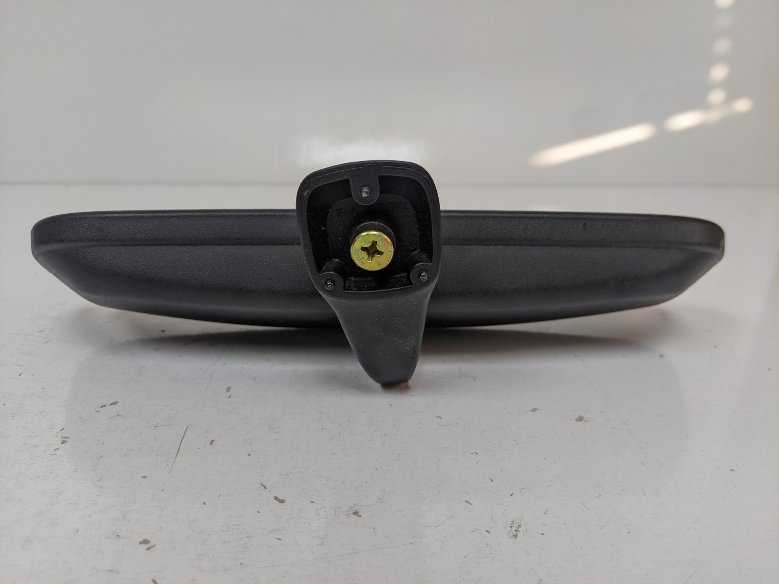 OEM 2005-2012 KIA SPORTAGE TUCSON REAR VIEW MIRROR WINDSHIELD MANUAL DIMMING - Image 5