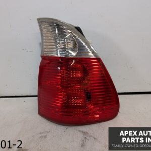 OEM 2005 BMW X5 4.4L Taillight Brake Stop Lamp Quarter Rear Right Side