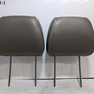 OEM 2005 Jeep Grand Cherokee 5.7L FRONT LEFT DRIVER & RIGHT PASSENGER HEADREST