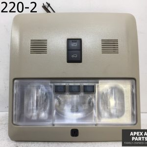 OEM 2005 Land Rover LR3 Front Map Dome Light Lamp Beige AK2206202