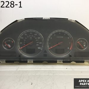 OEM 2005 Volvo XC90 SPEEDOMETER INSTRUMENT CLUSTER30746104